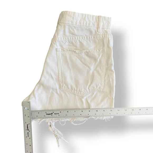 Zara High-Rise Distressed Mom Denim Shorts‎ Womens Size 8 White Streetwear - Picture 5 of 9